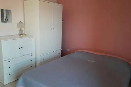 Seaside Apartment,just On The Beach, Unique View *