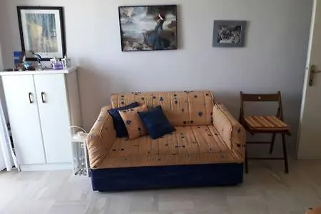 Дом отдыха Seaside Apartment,just On The Beach, Unique View Kallithea (Chalkidiki)