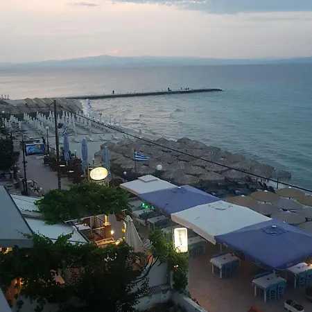 Seaside Apartment,just On The Beach, Unique View Дом отдыха *